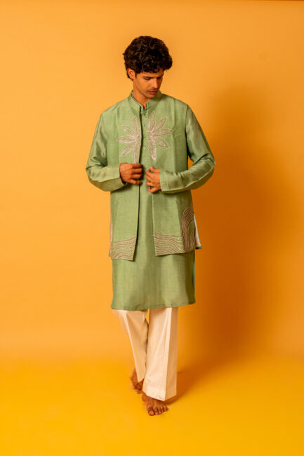 Tashkeel Kurta Set